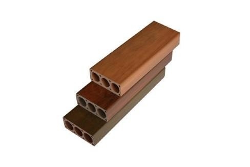 34.7 rpm Velocidade de parafuso Linha de extrusão de painéis de parede WPC2 para produção de instalações de fabricação