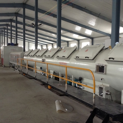 Linha de extrusão automática de tubos de PVC de alta produtividade competitiva com longa vida útil
