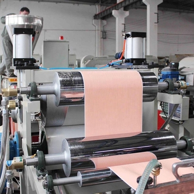250kW Potência Granulados Telhado Chapa de perfil de PVC Linha de extrusão de folha Máquina de parafuso duplo de plástico