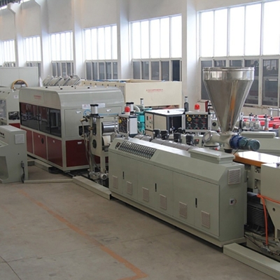 Máquina de extrusão de produção de revestimento de PVC com material de parafuso 38CrMoALA e competitivo