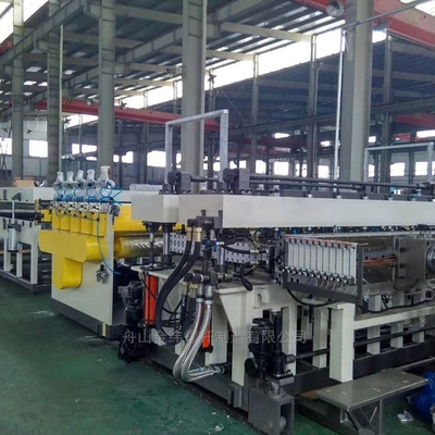 Máquina de extrusão de placas de plástico de grânulos e fácil de operar com velocidade de parafuso de 1500 rpm