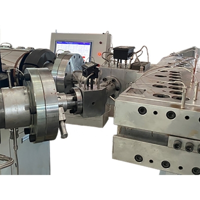 36 rpm Velocidade do parafuso PVC corrugado máquina de fabricação de materiais de construção linha de extrusão