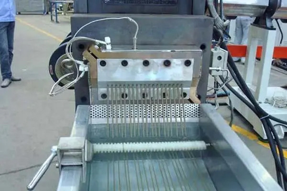 380V 50hz Linha de extrusão de pelletização PC de tensão para fabricação