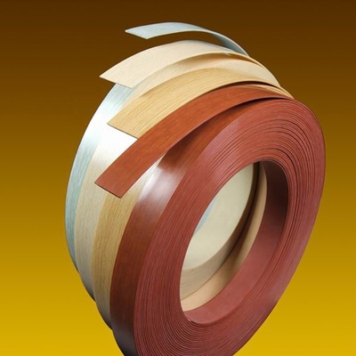 Máquina de extrusão de extrusão de borda de PVC de poupança de energia com velocidade de parafuso de 34,7 rpm