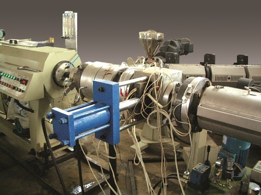PVC PIPE16-63 Máquina de extrusão de tubos de queda de conduto elétrico com alta produtividade